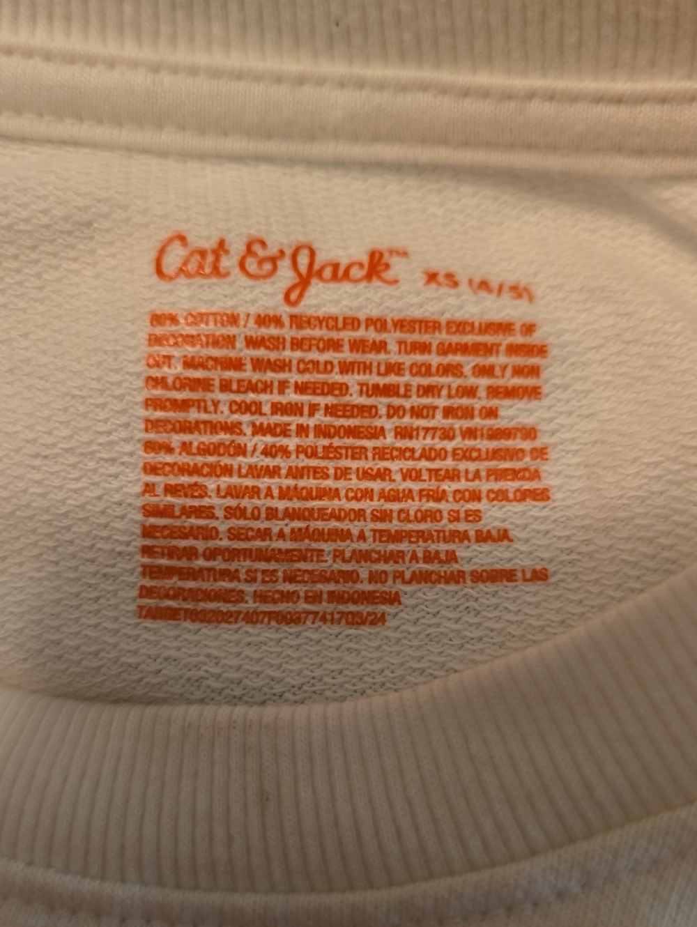 New Cat & Jack Girls XS Cream Sweatshirt Red "Love" Script Ruffle Accents - Picture 4 of 5